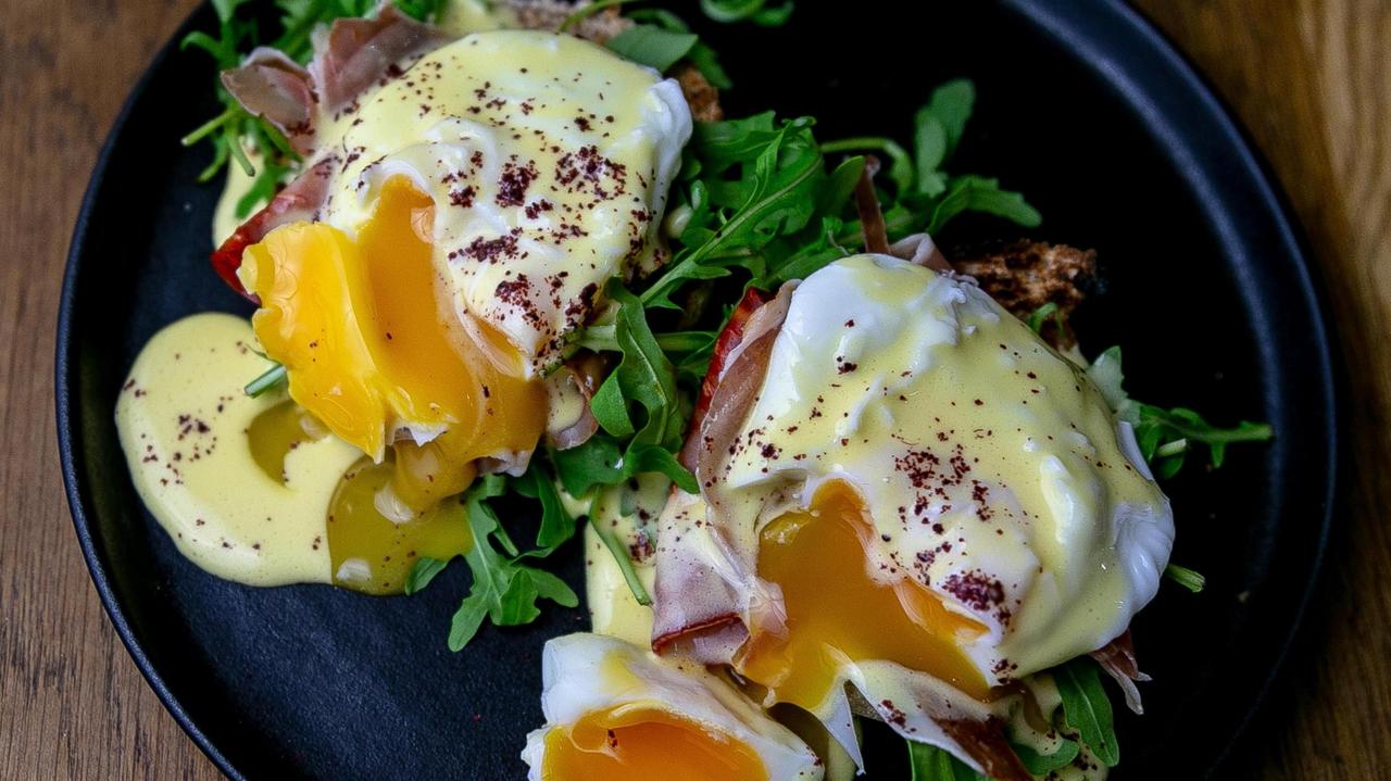 Under-fives and pregnant women told to avoid runny eggs when eating out over salmonella risk