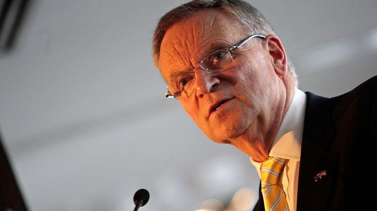 Jeffrey Archer: successful novelist, disgraced politician and convicted liar