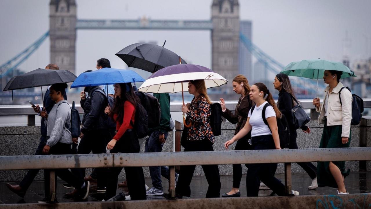 Temperatures set to fall as rain and cloud sweep across UK