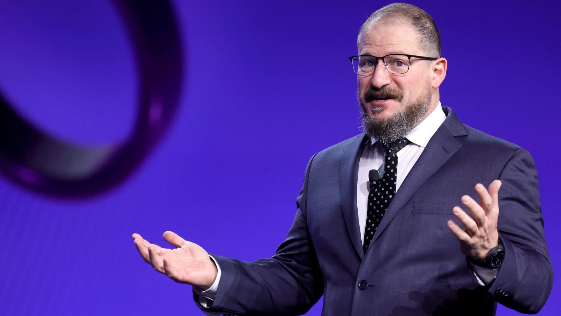 Qualcomm stock pops 15% after chipmaker almost doubles projection for 2029 non-handset revenue