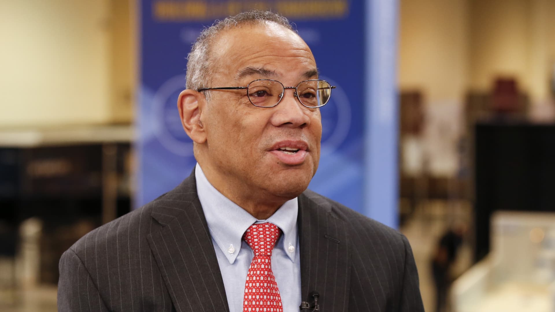 Ariel’s John Rogers likes these small-cap names as the market rally broadens
