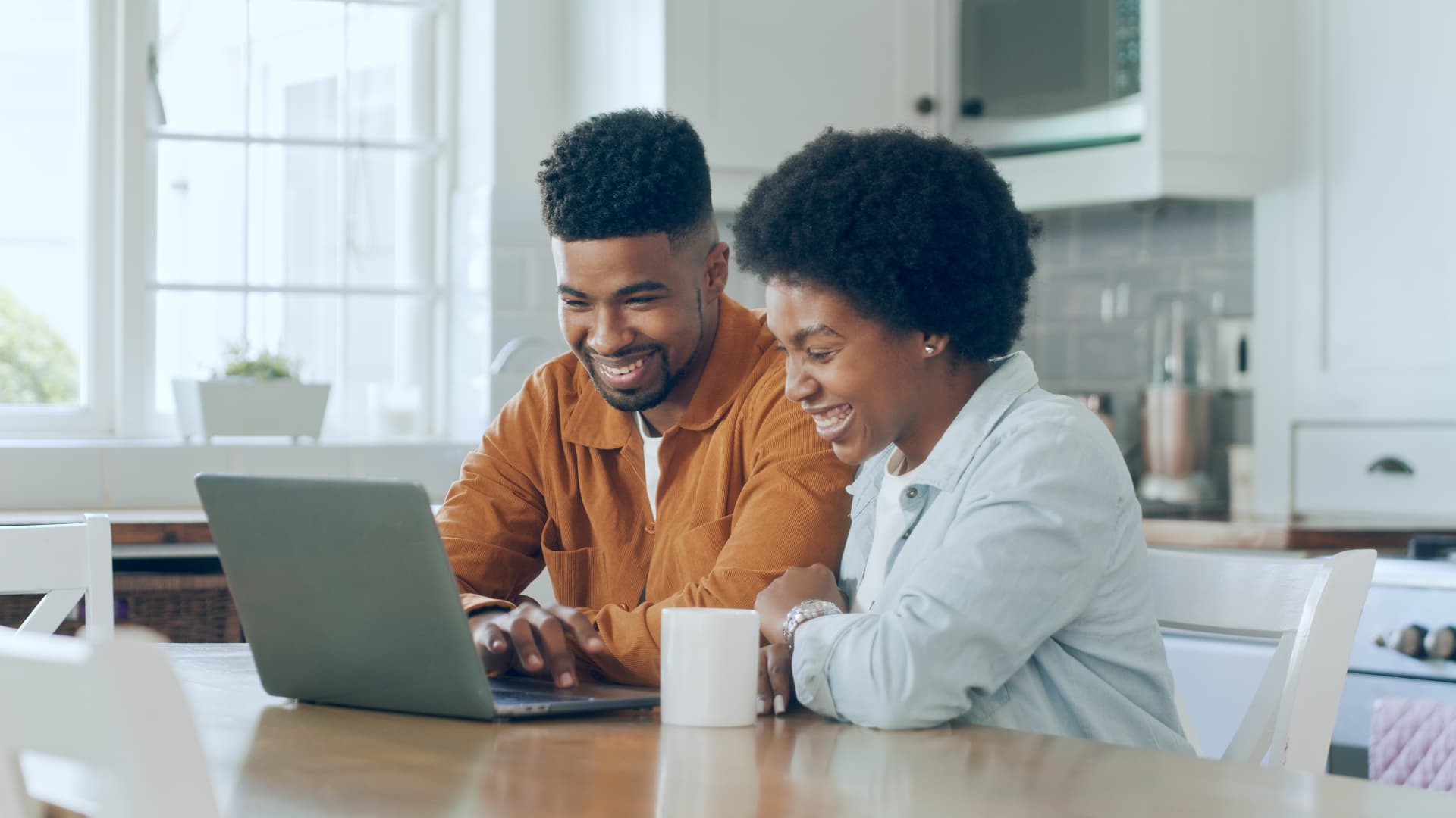 Alliant Credit Union's new checking account pays up to 2% APY — see how it stacks up