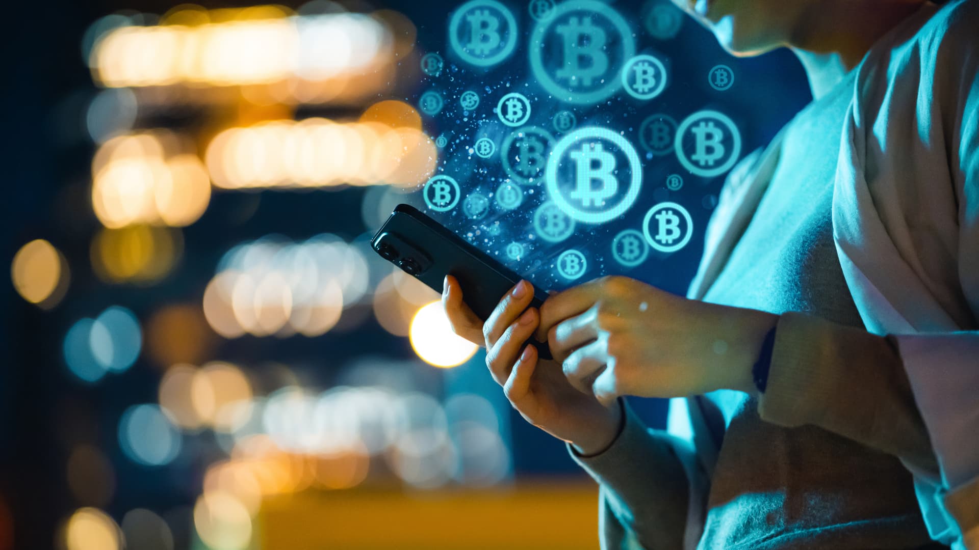 Bitcoin surges 12% in two days as Trump, crypto execs lead last ditch effort for Clarity Act