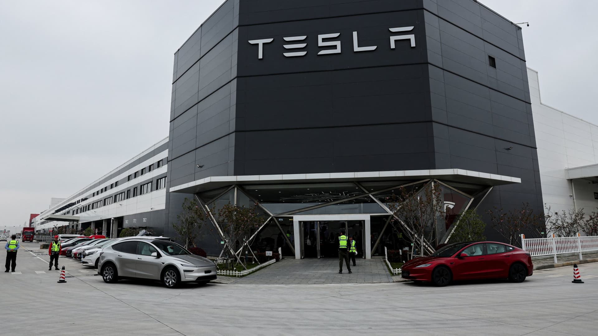 Tesla recalls 3 million vehicles in China over doorhandle safety, driver monitoring