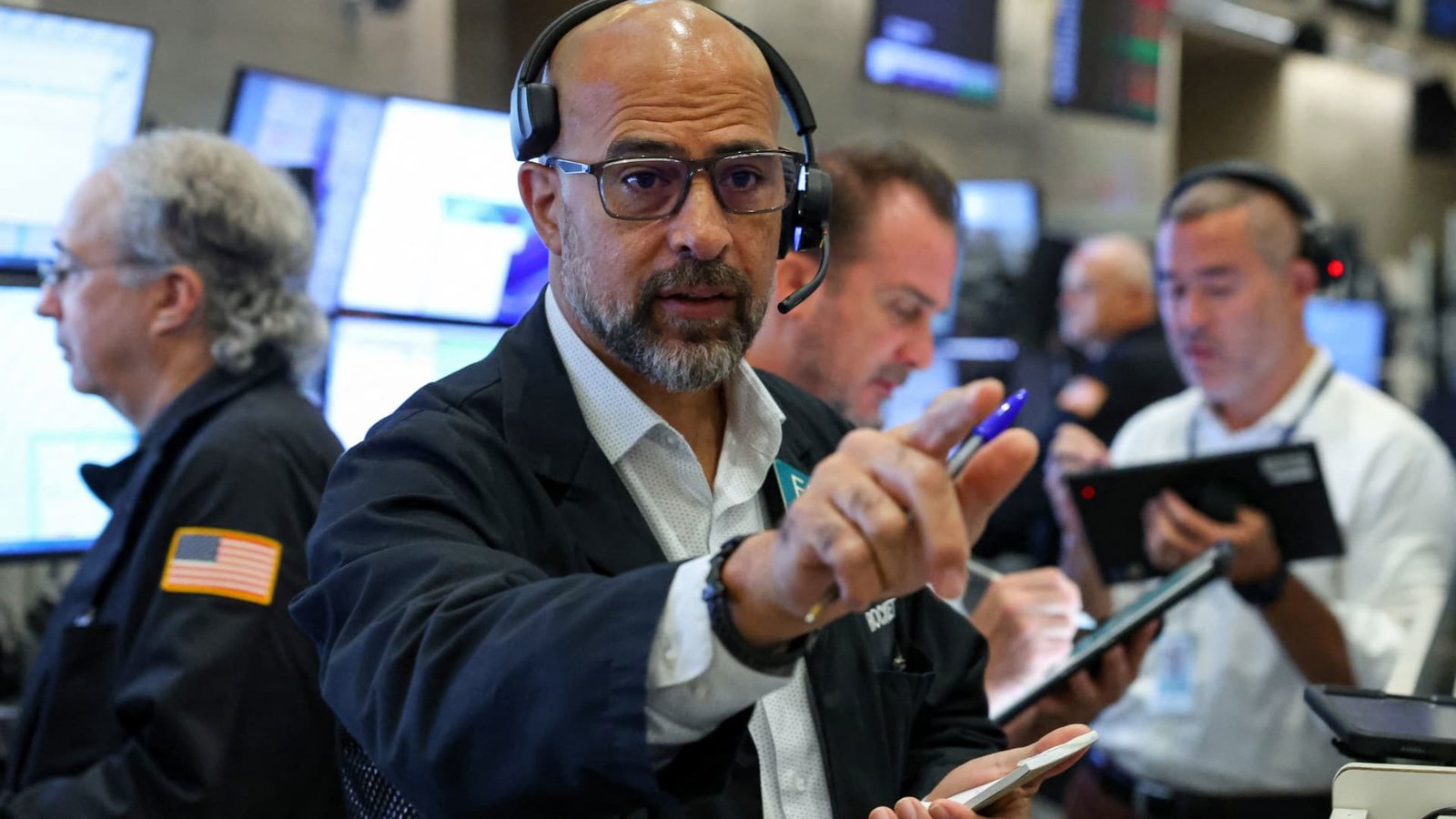 Stock futures fall as investors weigh AI safety concerns, oil gains: Live updates
