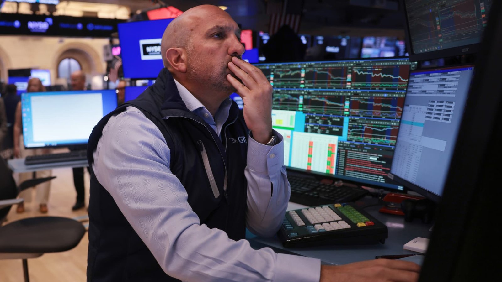 Stock futures slip as rising oil prices and rates hike expectations dent sentiment : Live updates