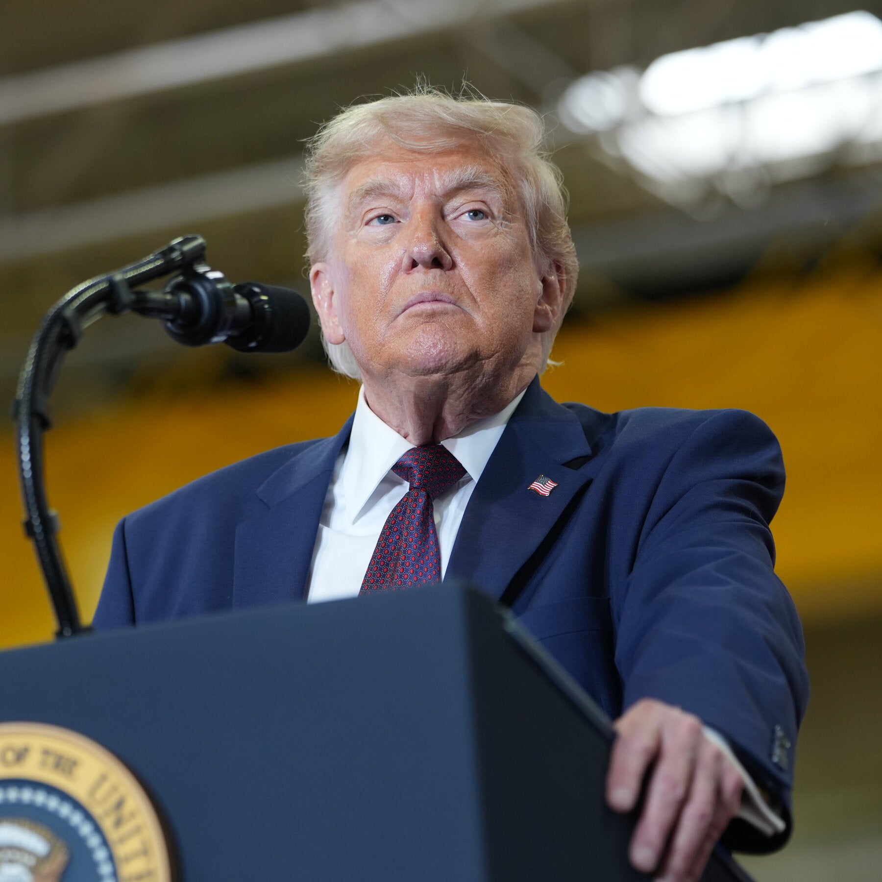 Trump Threatens to Impose 100% Tariff on European Countries Over Tech Taxes