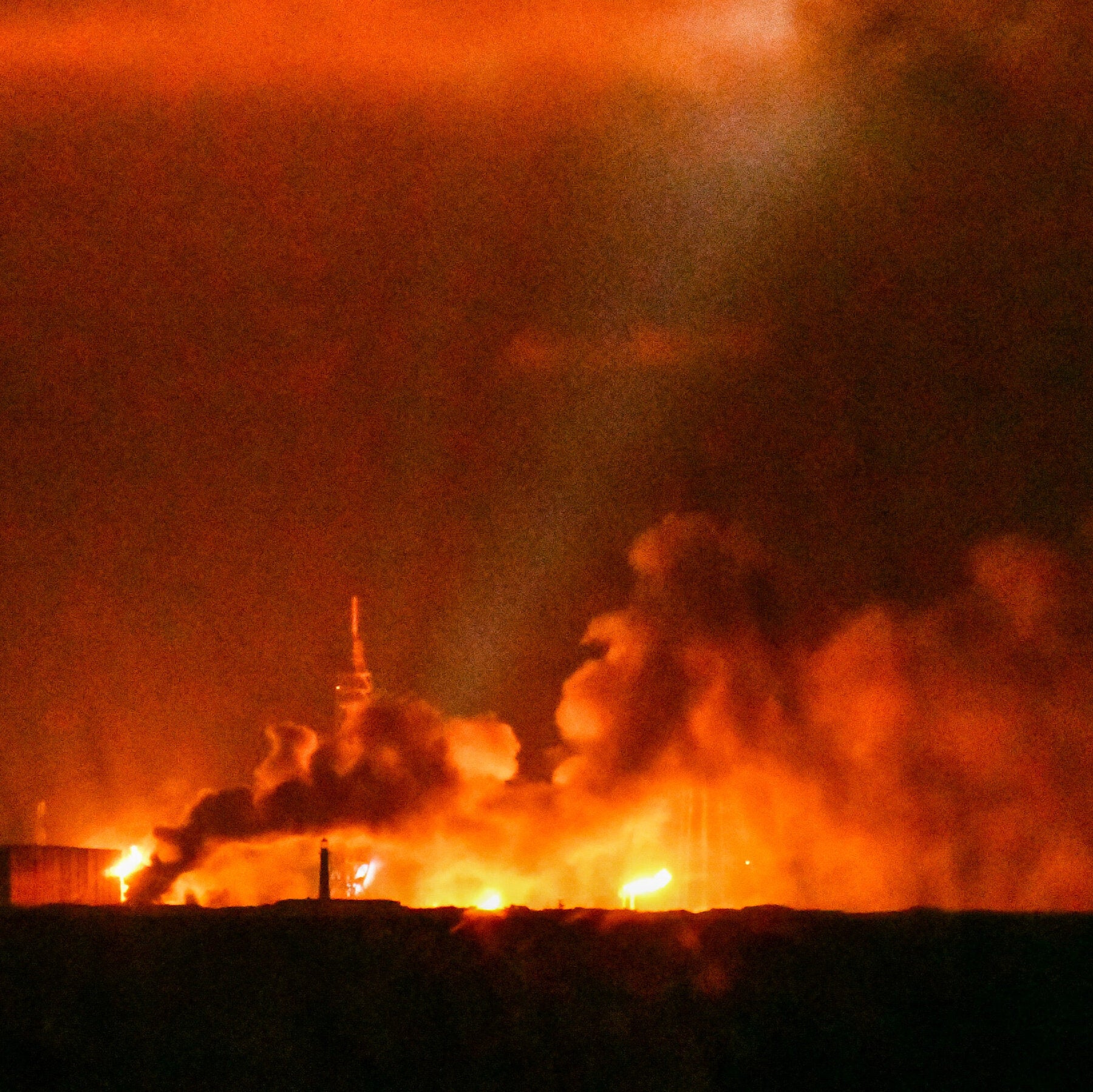 Blue Origin Rocket Blows Up on Florida Launchpad During Test