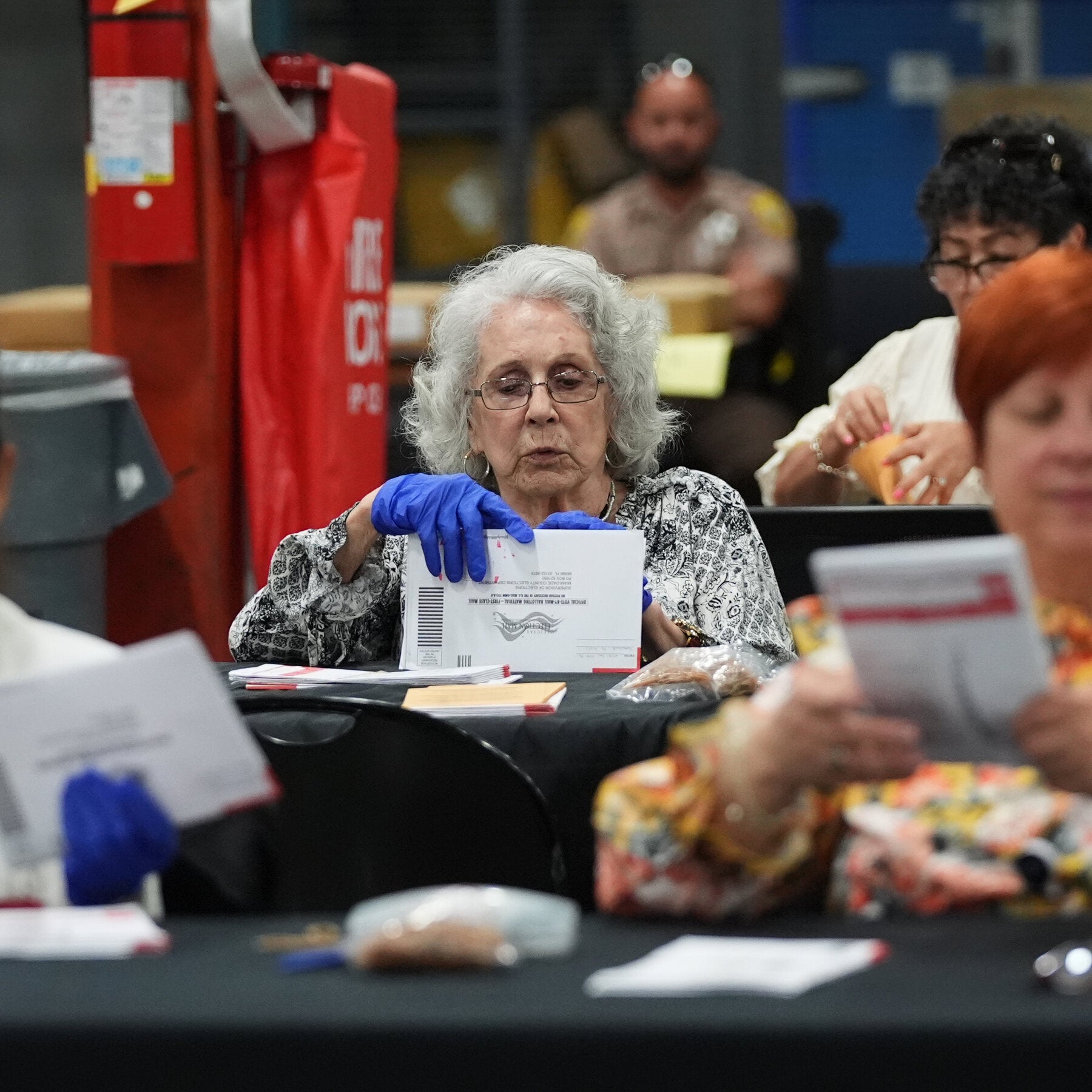 Florida Counts Its Election Ballots Fast. Why Can’t California Keep Up?