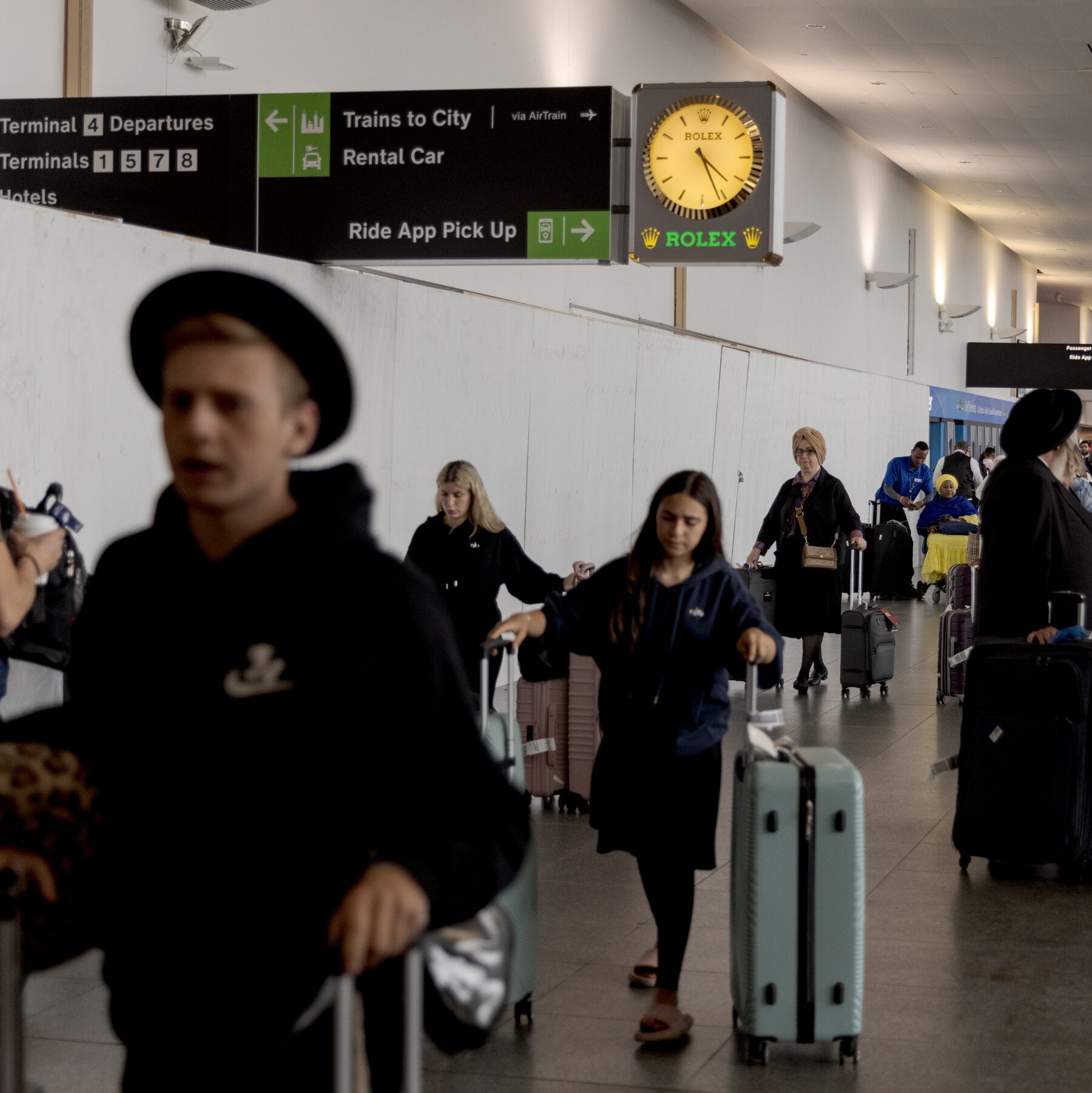 Judge Strikes Down Trump’s 75-Country Visa Ban