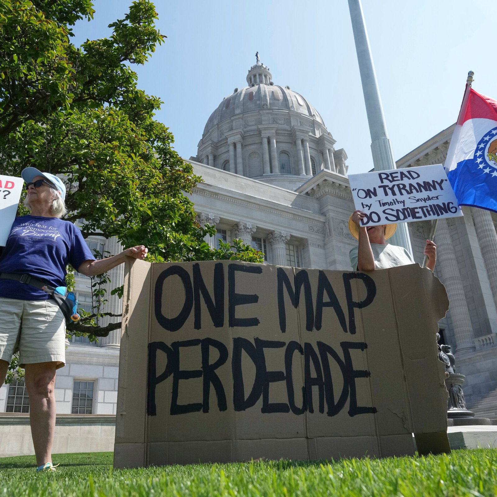 Dueling Court Rulings Leave Missouri’s Congressional Races in Chaos