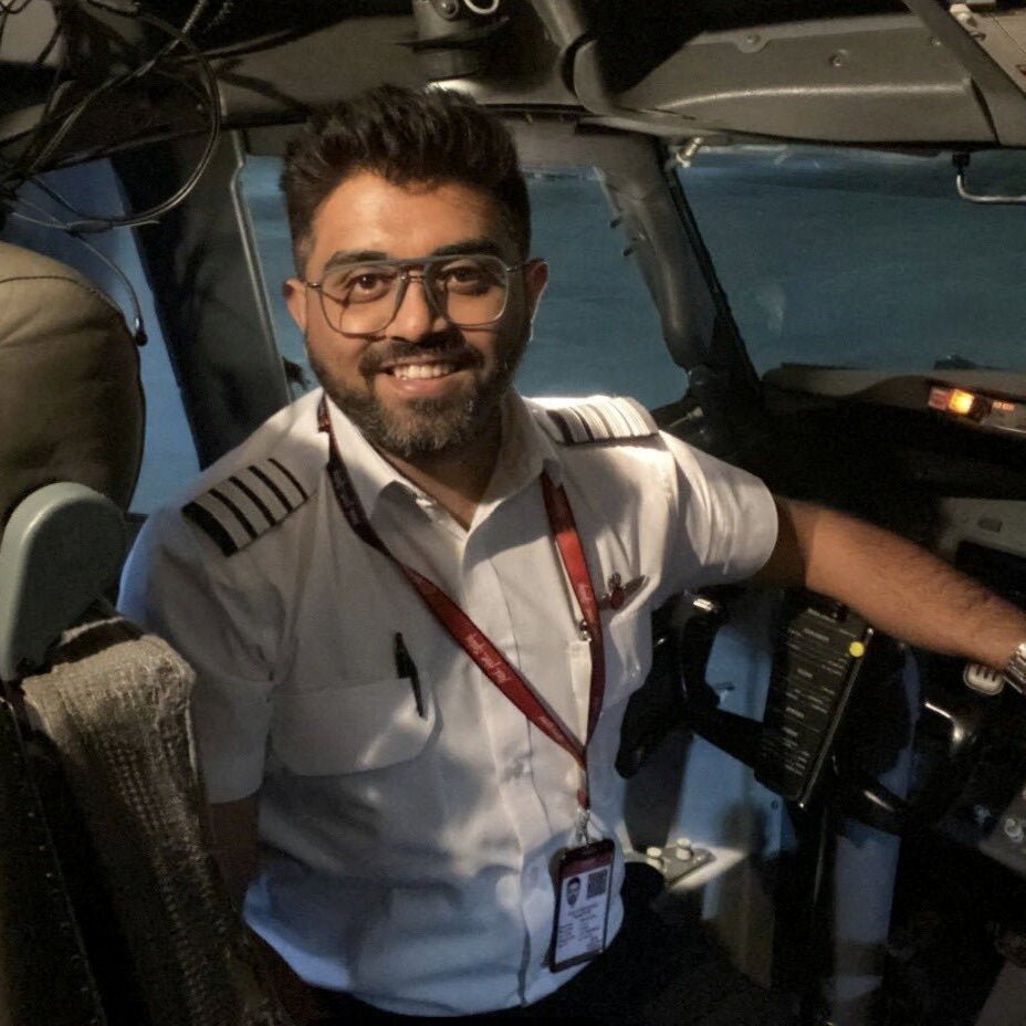 Who Is Captain Smit Machchhar, the Pilot Hailed as a Hero After FlyDubai Cockpit Stabbing?